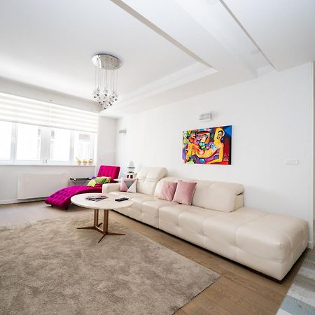 Modern Stay In The City Center 塞拉耶佛 外观 照片