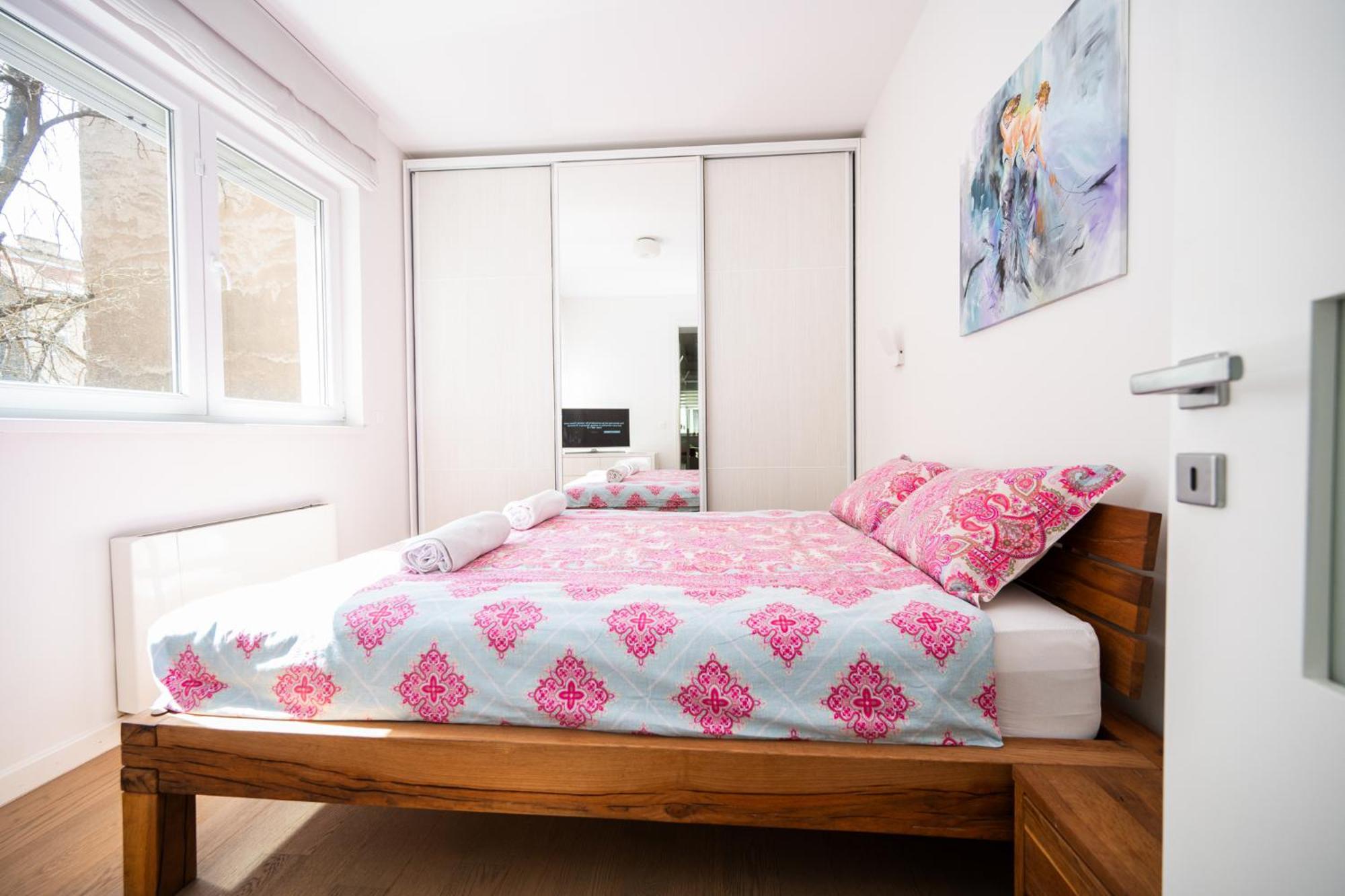 Modern Stay In The City Center 塞拉耶佛 外观 照片