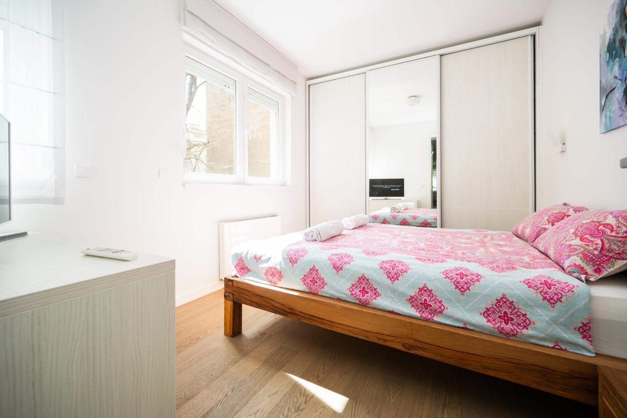 Modern Stay In The City Center 塞拉耶佛 外观 照片